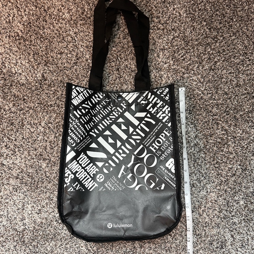 Lululemon Black Graphic Tote Bag